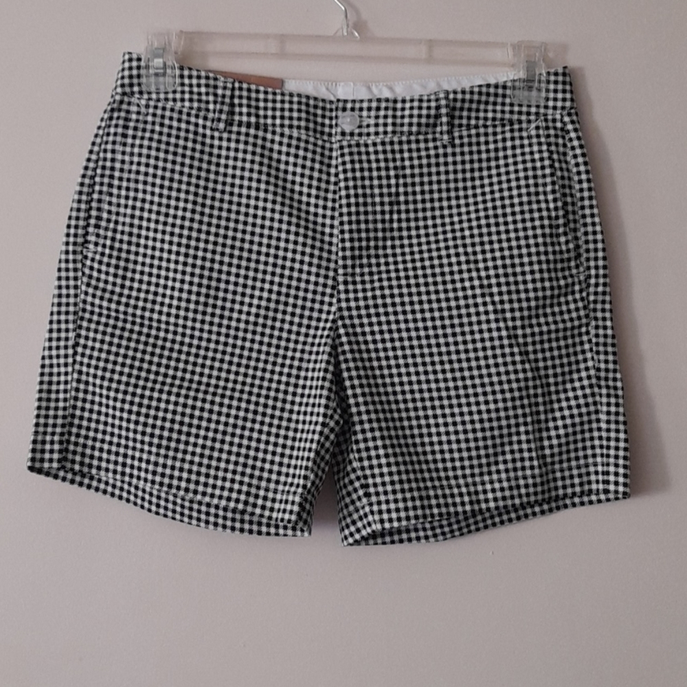 LL Bean Chino Bermuda Women's Shorts Sz 8 New